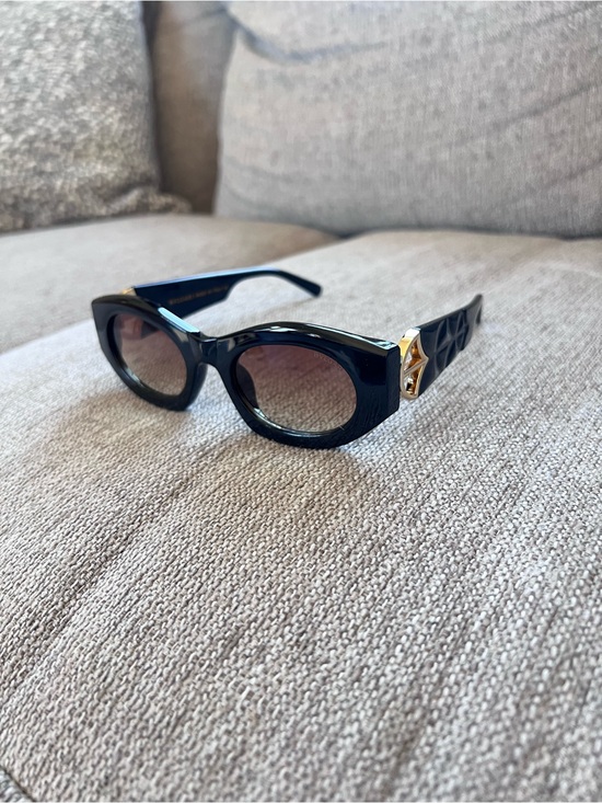 BVLGARI Accessories - Bvlgari Calla BV40049I Black Oval Sunglasses with Gold Accent